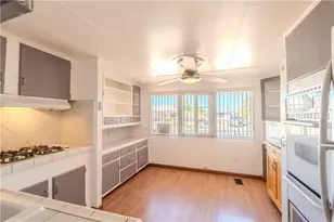 942 Glen Dr, Bullhead City, AZ 86442 - Photo 4