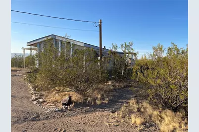 678 S Bowie Road, Golden Valley, AZ 86413 - Photo 4