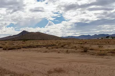 331-07-047 E Calle Lucero, Kingman, AZ 86409 - Photo 6