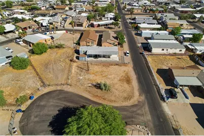 1889 Hualapai Drive, Bullhead City, AZ 86442 - Photo 8