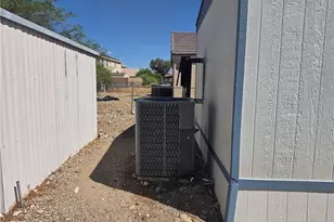 779 Terrace Dr, Bullhead City, AZ 86442 - Photo 4