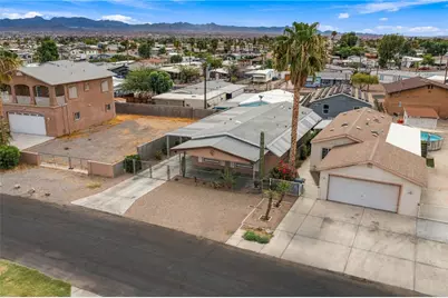 1804 Riverside Drive, Bullhead City, AZ 86442 - Photo 40