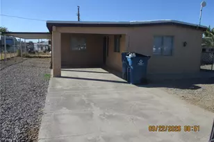 1946 Sea Breeze Ln, Bullhead City, AZ 86442 - Photo 1