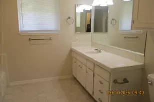 1772 Riverside Dr, Bullhead City, AZ 86442 - Photo 10
