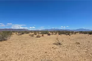 2916 S Pinion Rd, Golden Valley, AZ 86413 - Photo 1