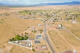 7706 E Silver Concho Ct, Kingman, AZ 86401 - Photo 10