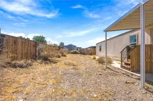 686 Ramar Rd, Bullhead City, AZ 86442 - Photo 32