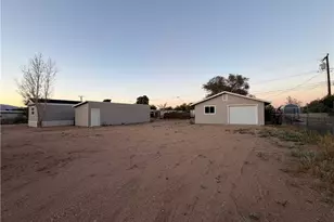 3619 E Dove Ln, Kingman, AZ 86409 - Photo 2