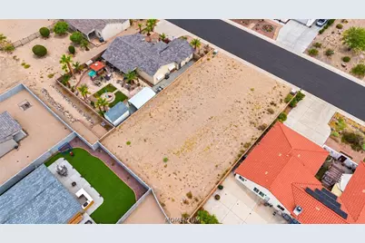 2177 E Moon Ridge Lane, Fort Mohave, AZ 86426 - Photo 2