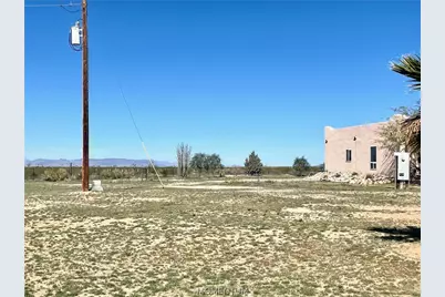 21477 S Sundance Kid Road, Yucca, AZ 86438 - Photo 50