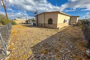 923 Swan Dr, Bullhead City, AZ 86442 - Photo 36