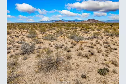 244-09-422 E Gate Drive, Yucca, AZ 86438 - Photo 6