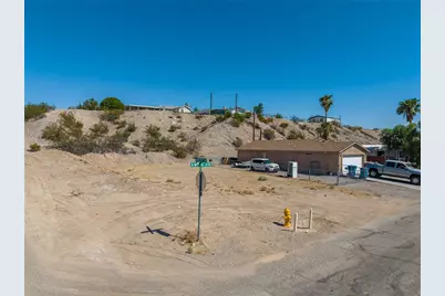 901 Swan Drive, Bullhead City, AZ 86442 - Photo 36