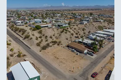 901 Swan Drive, Bullhead City, AZ 86442 - Photo 14
