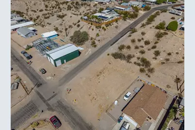 901 Swan Drive, Bullhead City, AZ 86442 - Photo 4