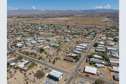 901 Swan Drive, Bullhead City, AZ 86442 - Photo 20