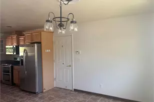 295 Greenway Dr, Kingman, AZ 86401 - Photo 18