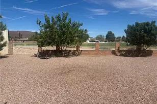 295 Greenway Dr, Kingman, AZ 86401 - Photo 22