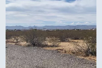 154 N Alpine Road, Golden Valley, AZ 86413 - Photo 6