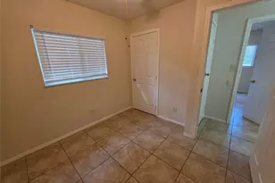 2181 Clearwater Dr, Bullhead City, AZ 86442 - Photo 8