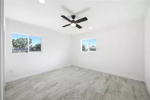 875 Coral Reef Dr, Bullhead City, AZ 86442 - Photo 24
