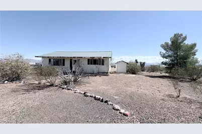 2330 S Estrella Road, Golden Valley, AZ 86413 - Photo 1