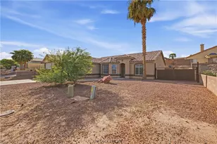 1566 Kalil Dr, Bullhead City, AZ 86442 - Photo 2