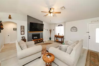 7815 E Concho Drive, Kingman, AZ 86401 - Photo 10
