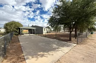 2995 E Hearne Ave, Kingman, AZ 86409 - Photo 2