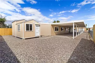 976 Roadrunner Dr, Bullhead City, AZ 86442 - Photo 36