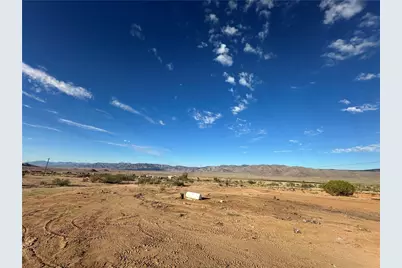 8991 Lake Mead Ranchero Boulevard, Kingman, AZ 86401 - Photo 2