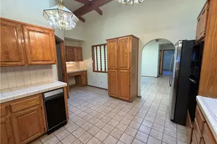 3757 Martingale Dr, Kingman, AZ 86409 - Photo 8