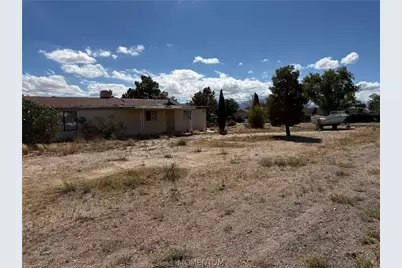 2065 E Potter Avenue, Kingman, AZ 86409 - Photo 2