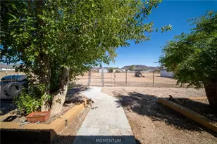 192 S Hope Rd, Golden Valley, AZ 86413 - Photo 4