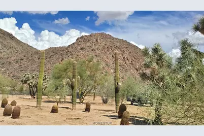 11844 S Nolan Road, Yucca, AZ 86438 - Photo 1