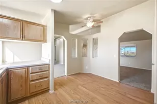 7520 W Shipp Dr, Golden Valley, AZ 86413 - Photo 20
