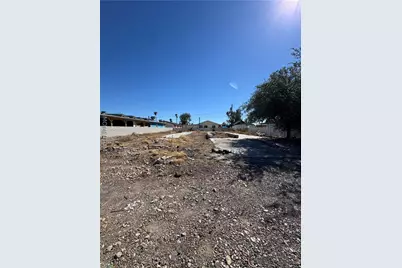 1074 Citrus Street, Bullhead City, AZ 86442 - Photo 4