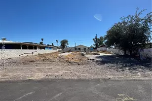 1074 Citrus St, Bullhead City, AZ 86442 - Photo 1