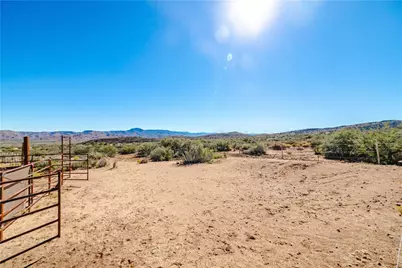 7649 N Frerichs Ranch Road, Hackberry, AZ 86411 - Photo 40