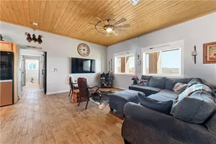 7649 N Frerichs Ranch Rd, Hackberry, AZ 86411 - Photo 14