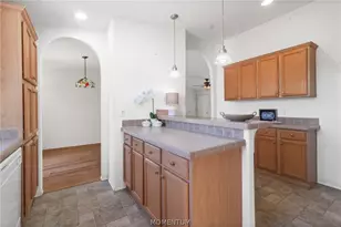 572 S Santa Maria Rd, Golden Valley, AZ 86413 - Photo 18