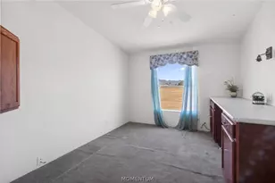572 S Santa Maria Rd, Golden Valley, AZ 86413 - Photo 30