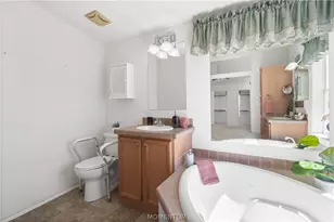 572 S Santa Maria Rd, Golden Valley, AZ 86413 - Photo 28
