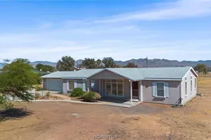 572 S Santa Maria Rd, Golden Valley, AZ 86413 - Photo 4