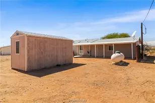 572 S Santa Maria Rd, Golden Valley, AZ 86413 - Photo 46