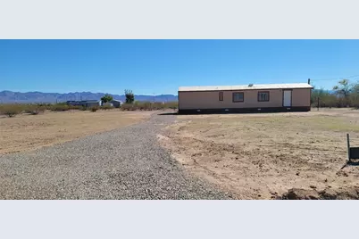 870 S Escuela Road, Golden Valley, AZ 86413 - Photo 2