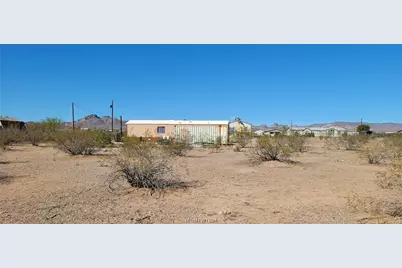 870 S Escuela Road, Golden Valley, AZ 86413 - Photo 52