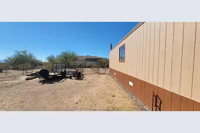 870 S Escuela Road, Golden Valley, AZ 86413 - Photo 46