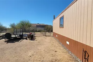 870 S Escuela Rd, Golden Valley, AZ 86413 - Photo 46