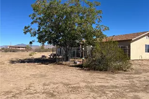 3739 N Hope Rd, Golden Valley, AZ 86413 - Photo 52